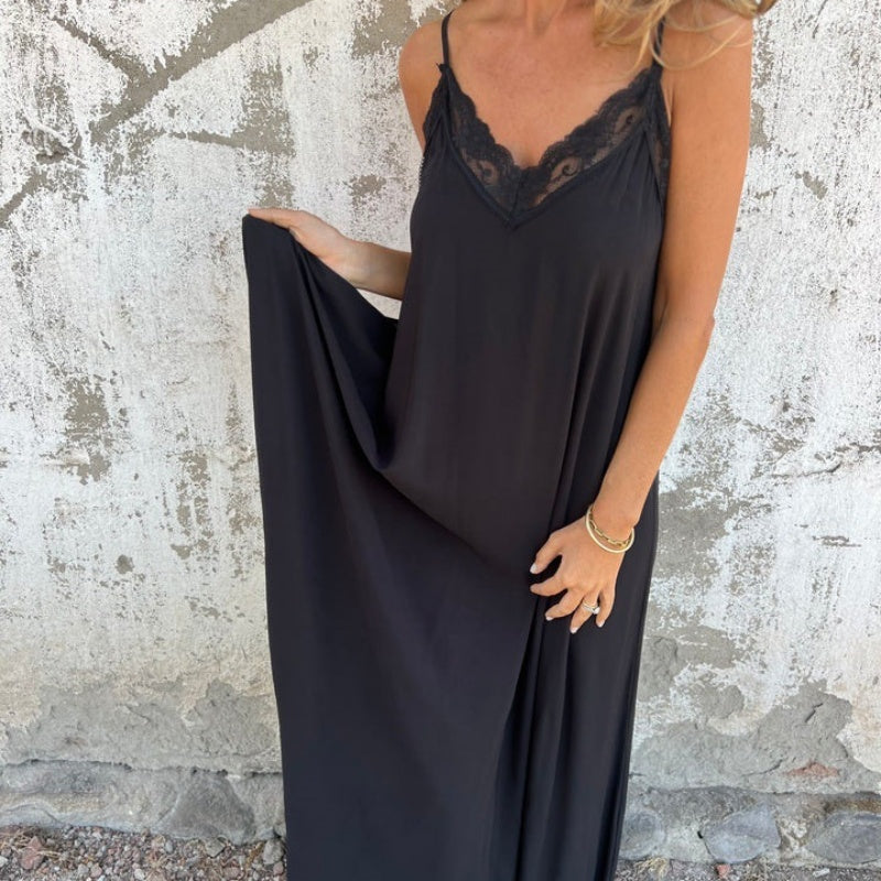 Ria™ | Abito Elegante con Scollatura a V