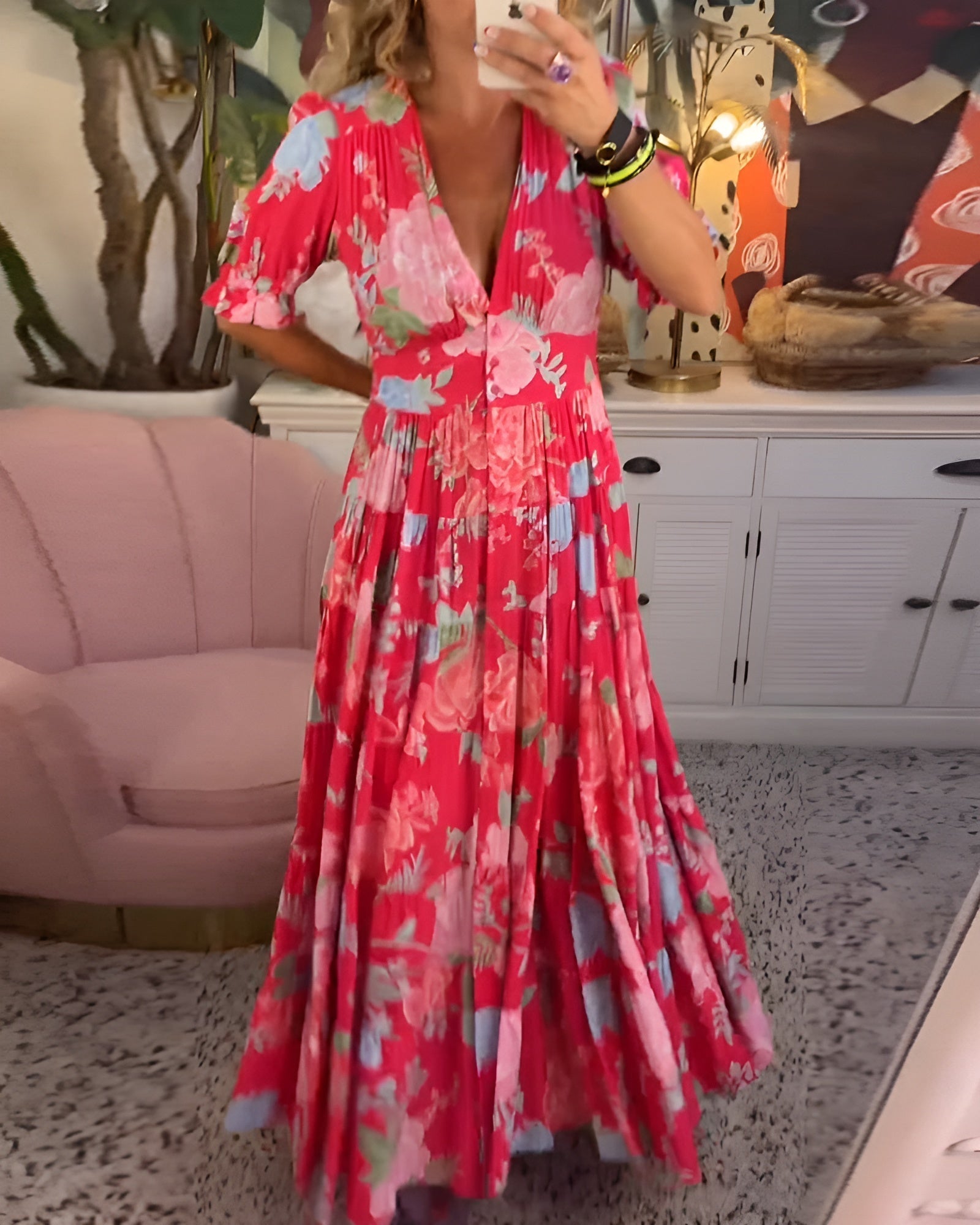 Tessa | Abito elegante con stampa floreale e scollatura a V